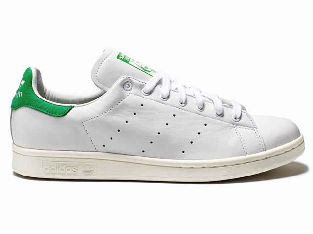 Περπατώντας με τα Stan Smith