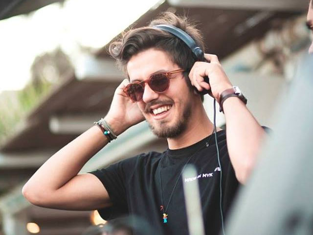 Το Remix του Alceen σπάει κούπες και ρεκόρ