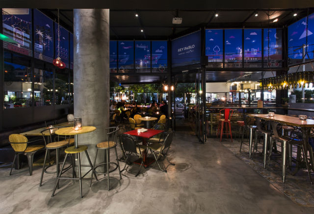 Απολαυστικό χριστουγεννιάτικο ρεβεγιόν στο Rey Pablo