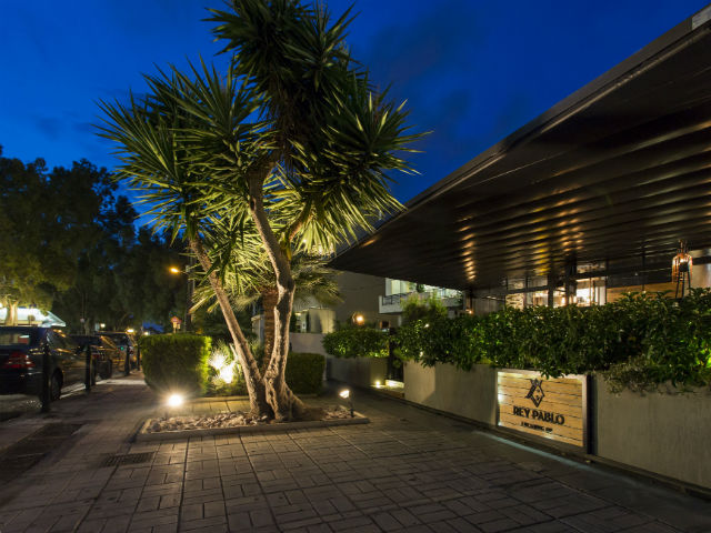 Το Rey Pablo σου χτυπά την πόρτα. Άνοιξε και δεν θα χάσεις.