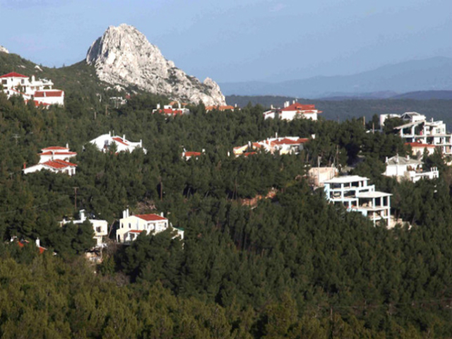 Σε 7 δήμους του Υμηττού αναστέλλεται η δόμηση