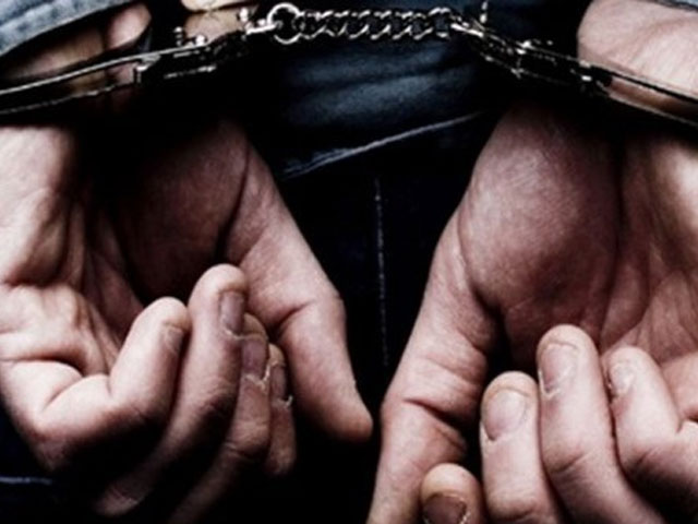 Συνελήφθη στη Βούλα ο υπ’ αριθμόν 1 καταζητούμενος στη Γαλλία