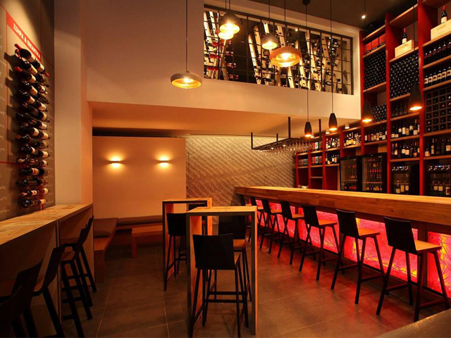 Τα 10 καλύτερα spots για wine lovers στην Αθήνα