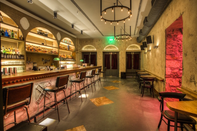 Τα 7 πιο flirty bars της Αθήνας