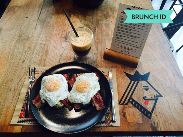 Τα αυγά μάτια με μαρμελάδα bacon του Rey Pablo