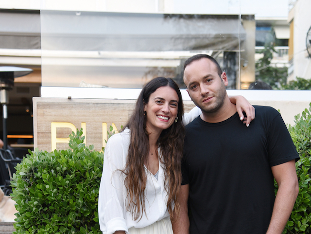 Τα αδέρφια Αγγελίδη πίσω από το Rumors είναι φανατικοί Βουλιαγμενιώτες