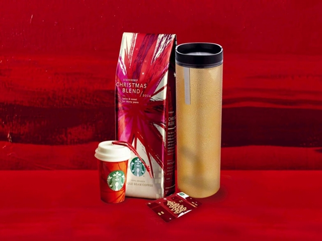 Τα Starbucks μας βάζουν σε mood Χριστουγέννων