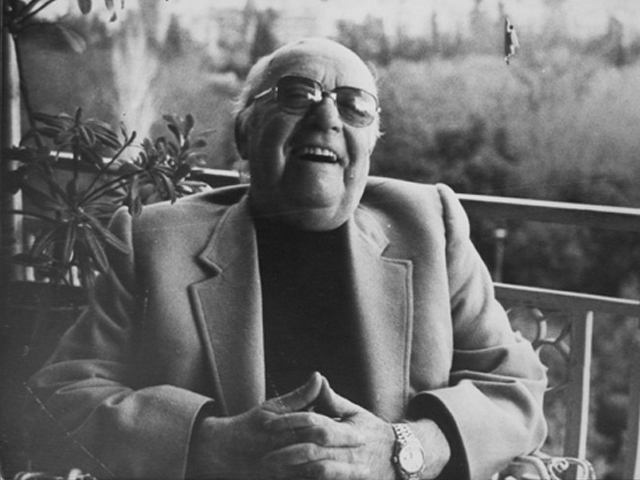 Άσ’ τα τα μαλλάκια σου’: Ένα απόγευμα που φύσαγε στο Καβούρι