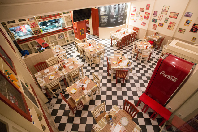 Μετακομίζει το «Κρεατοφαγείον» της Βούλας