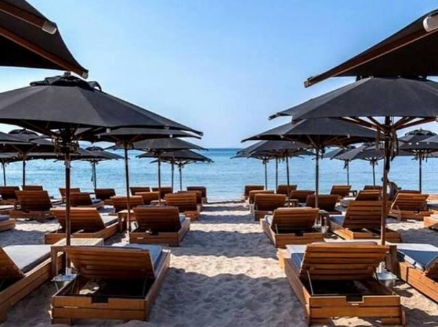 The organized beaches on Athens Riviera