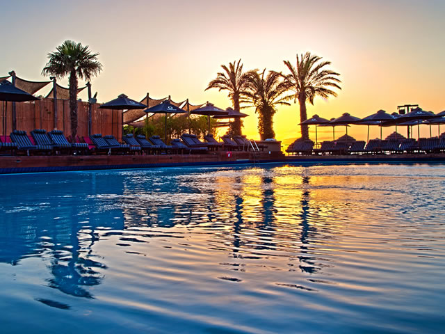 Το WET DEPARTMENT καταπολεμά την κυριακίλα