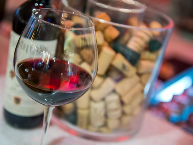 Wine Tastings: Απολαύστε μοναδικές ιστορίες ιταλικού κρασιού στο Napolitivo