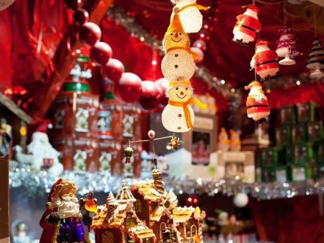 Χριστουγεννιάτικο bazaar στα Εκπαιδευτήρια Μαλλιάρα