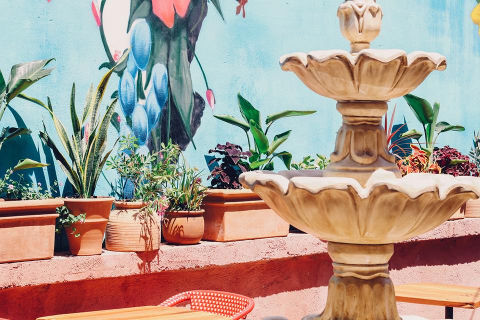 La Casa Azul: Το εστιατόριο που καθιστά το Περιστέρι γαστρονομικό προορισμό