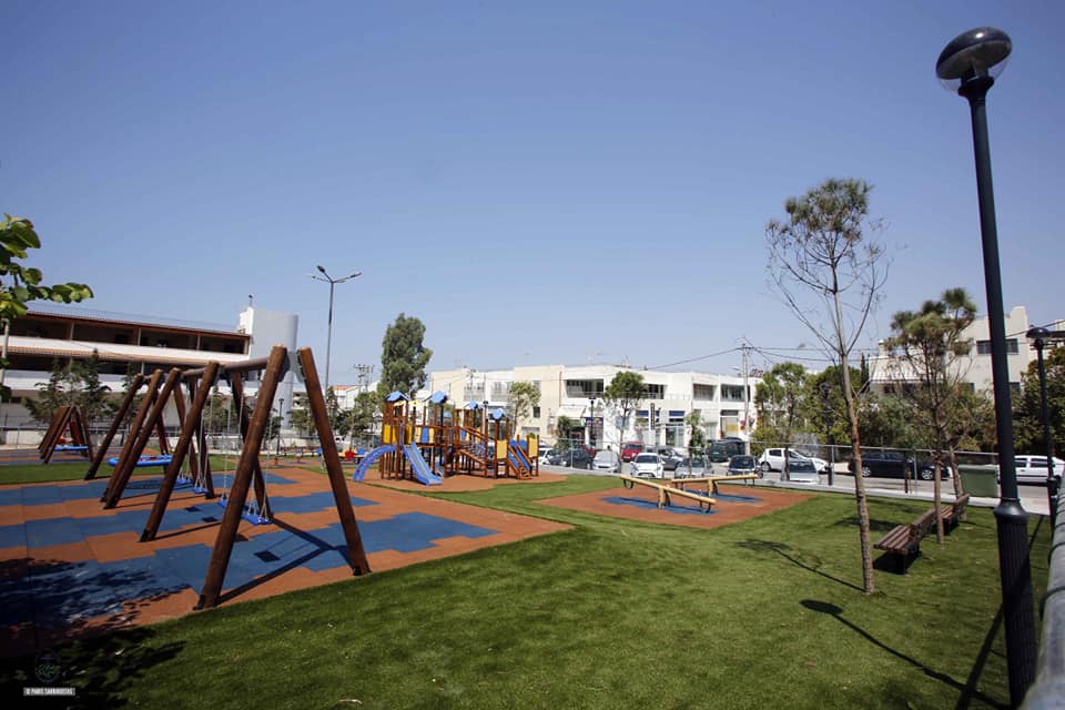 Νέοι παιδότοποι στη Γλυφάδα