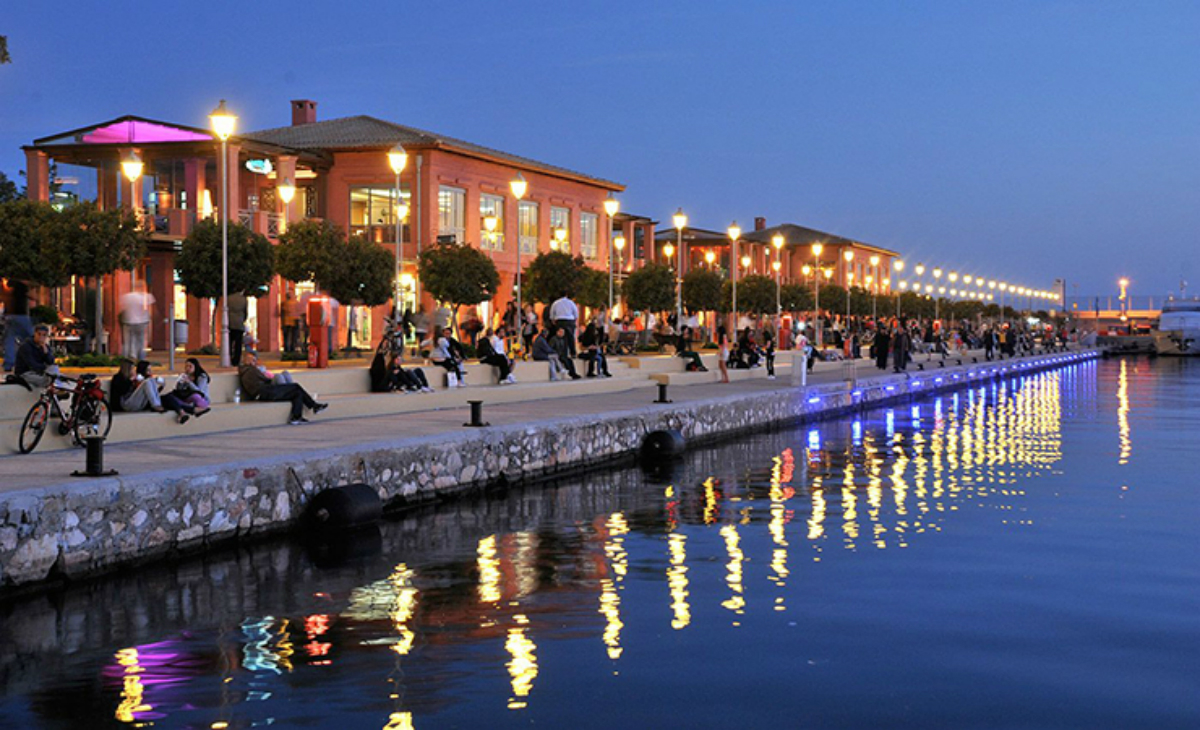 Οι καλύτεροι λόγοι για να κατέβεις στη Μαρίνα Φλοίσβου