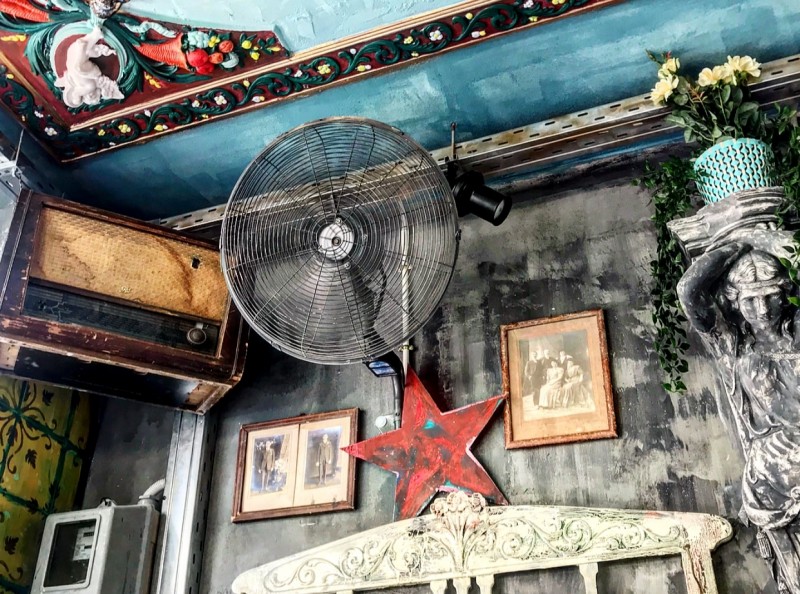 Dos Gardenias: ένα “Caribbean Gastronomic Bar” άνοιξε στου Ψυρρή