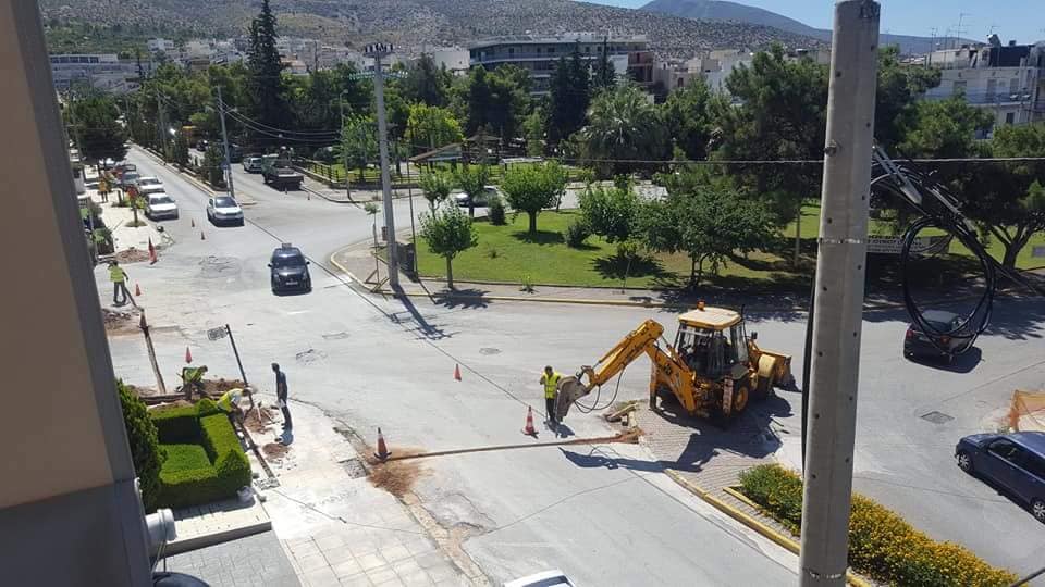 Αργυρούπολη: Άρχισε η δημιουργία κόμβου με φανάρια στην πλατεία Ανεξαρτησίας