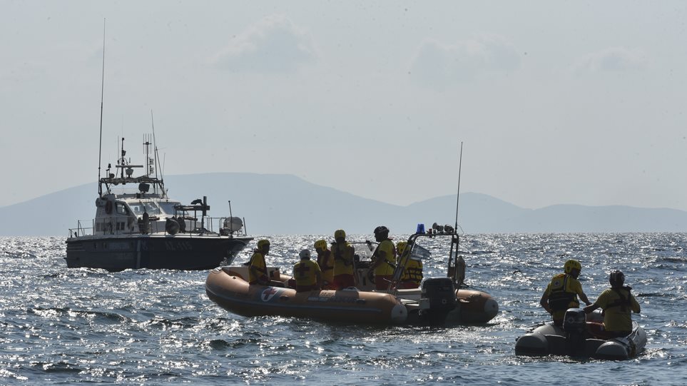 Εντοπίστηκε καμένο πτώμα ανοικτά της Γλυφάδας