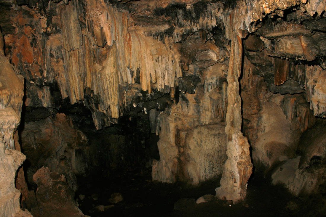 Σπήλαιο Νυμφολήπτου: 2.500 χρόνια ιστορίας στις νότιες πλαγιές του Υμηττού