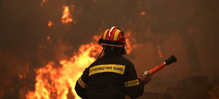 Σε ετοιμότητα οι δήμοι των νοτίων για την αντιμετώπιση των πυρκαγιών