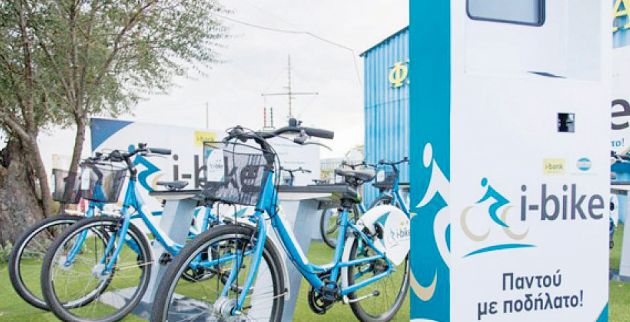 Κλάπηκαν 10 κοινόχρηστα ποδήλατα από την παραλία του Αλίμου