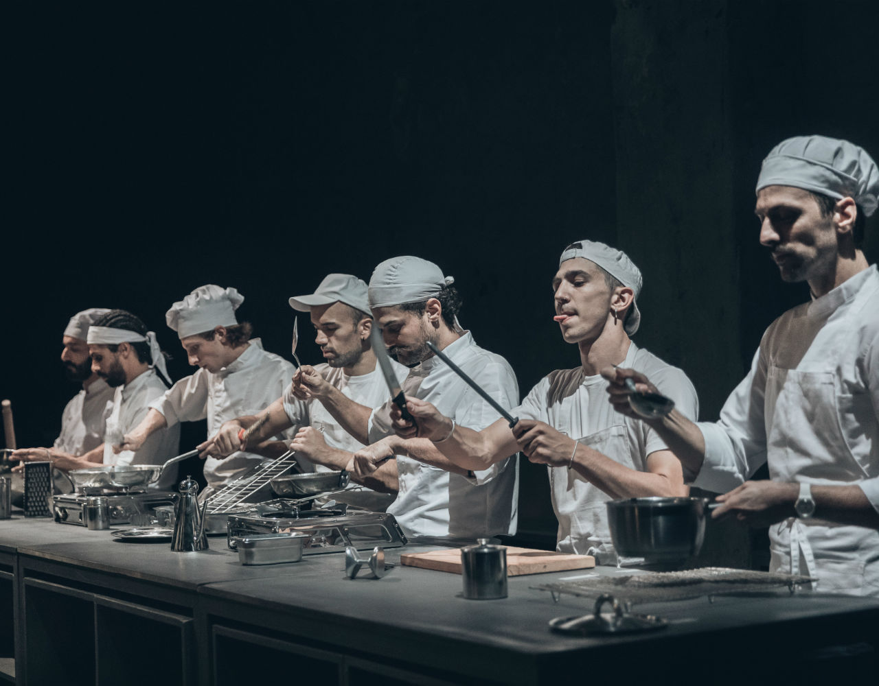 Γιατί πρέπει να μπεις στην “Κουζίνα” του Γιώργου Νανούρη