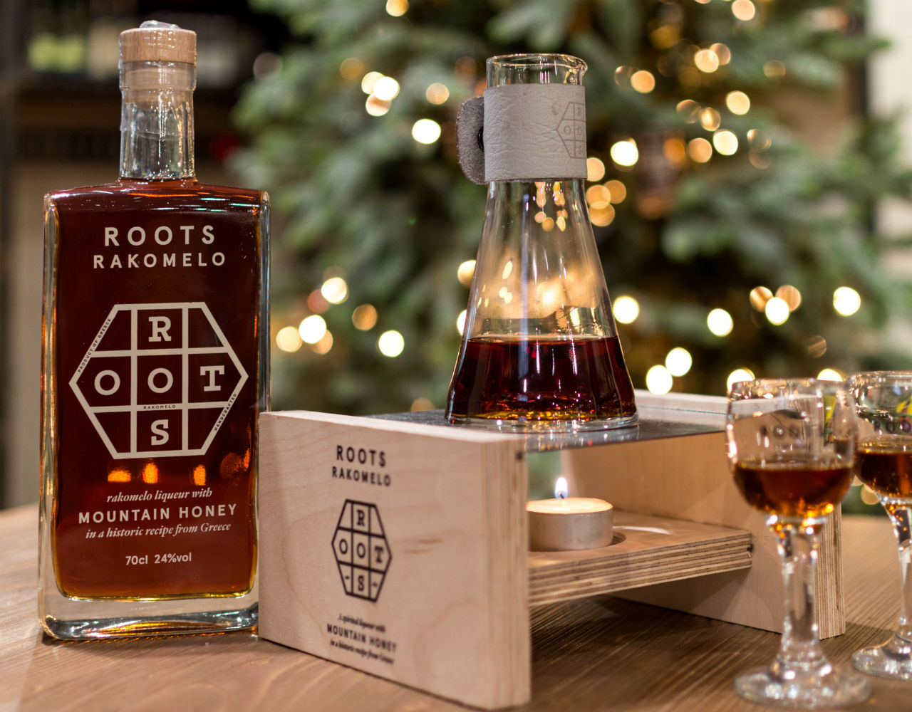 Roots Rakomelo, το πρώτο ελληνικό pop up bar άνοιξε στο κέντρο της Αθήνας