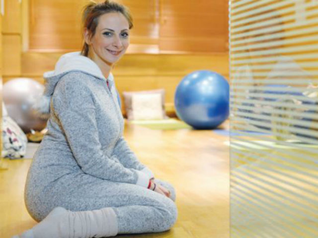 Mαθήματα βρεφικής, νηπιακής και perinatal birth yoga στο Hobnob