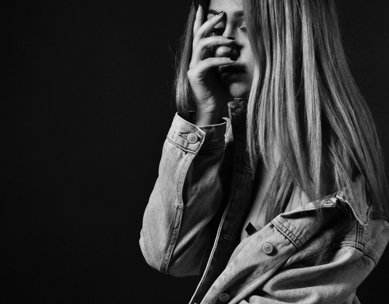 Χαμηλή αυτοεκτίμηση:  Πώς να ενισχύσεις την αυτοεικόνα σου