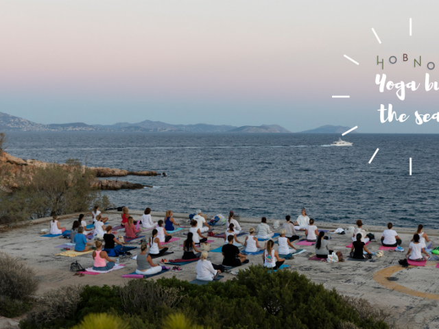 Yoga by the sea ετοιμάζει η ομάδα του Hobnob