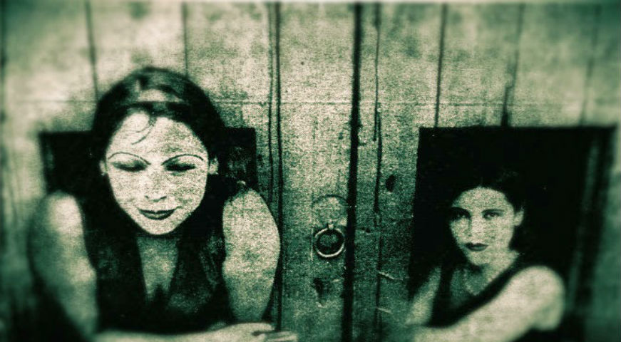 Τα Καμπαρέ της Τρούμπας και η κοινωνία τους