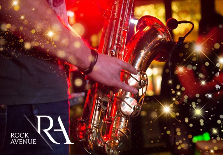 Απογεύματα με αύρα γιορτινή στο Rock Avenue