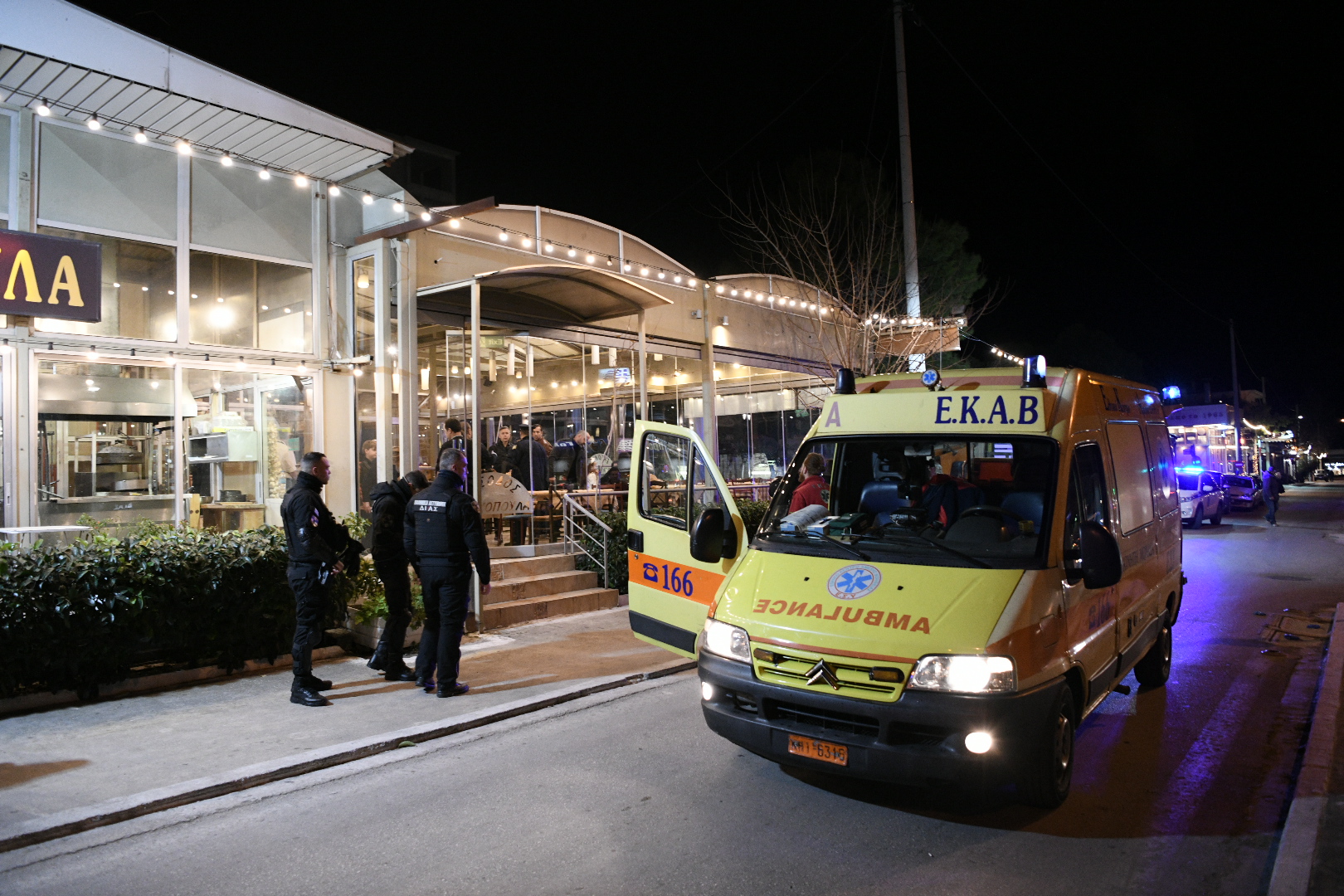 Διπλή εκτέλεση στη Βάρη: Οι μαφιόζοι κρύβονταν στην Ελλάδα από την αντίπαλη φατρία