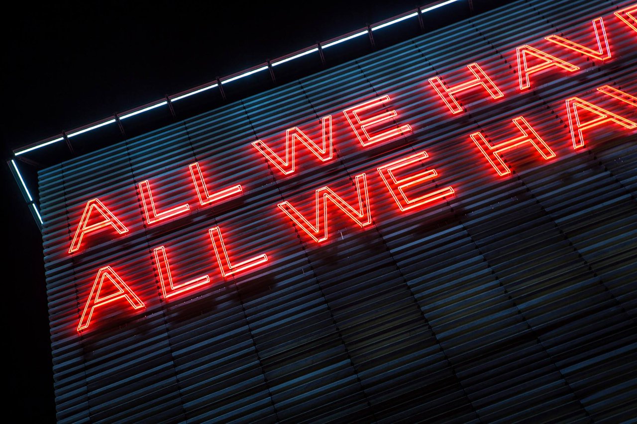 Ίδρυμα Ωνάση: Αμοιβή στους καλλιτέχνες για τις online προβολές των παραγωγών του