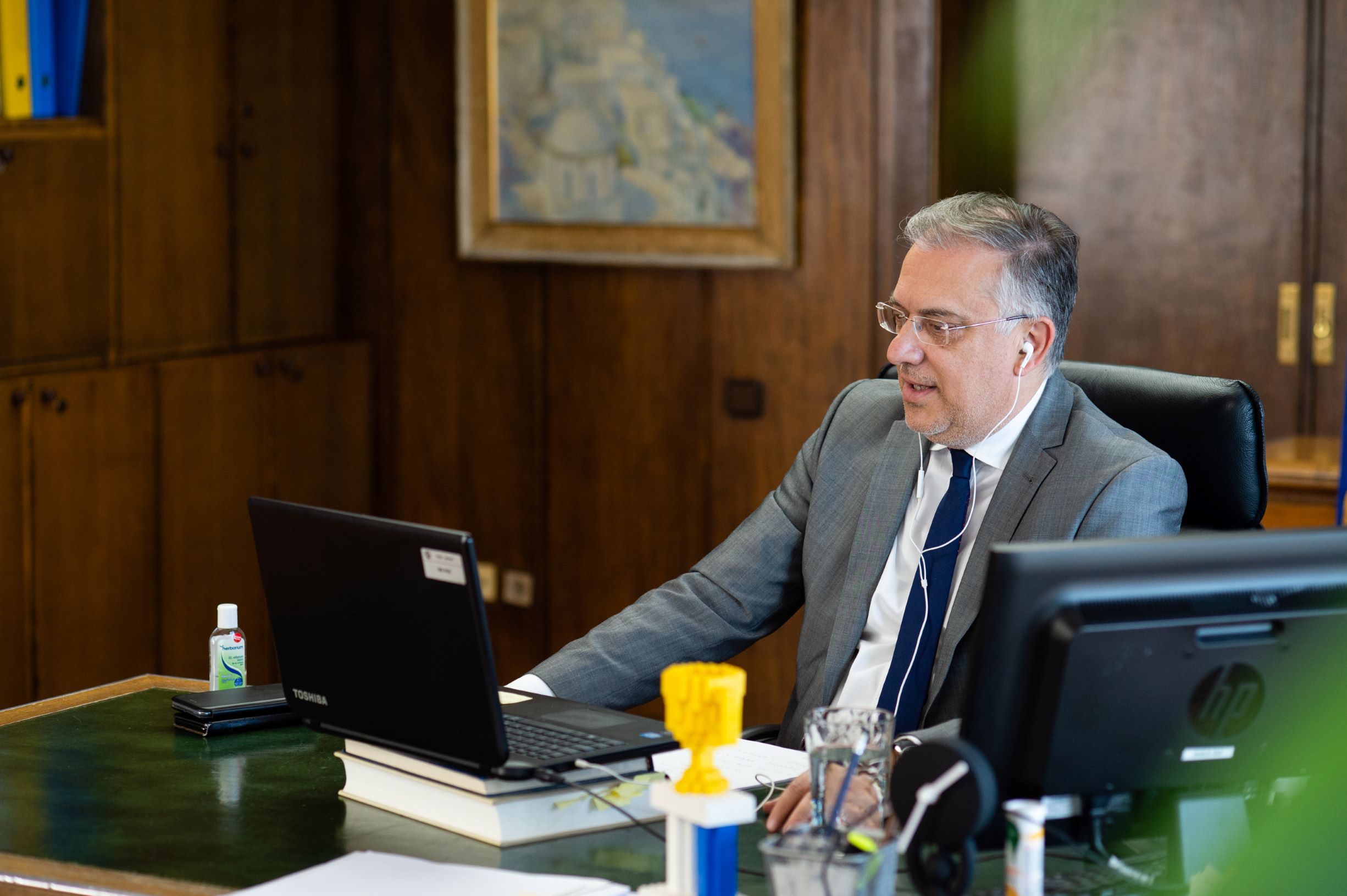 Θεοδωρικάκος: «Θα συνεργαστώ με Δήμους και Περιφέρεια για αναμόρφωση και αναβάθμιση του παραλιακού μετώπου»