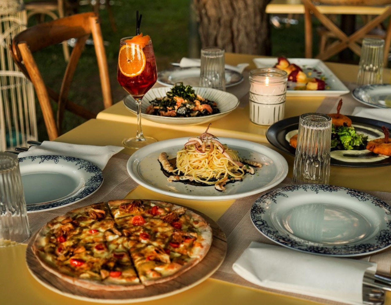 Οι βραδιές στο πάρκο του Alpino έχουν γεύση από Ιταλία και αύρα καλοκαιριού
