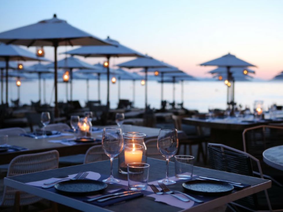 Στο 40Forty θα ζήσεις την πιο καλοκαιρινή, γευστική εμπειρία