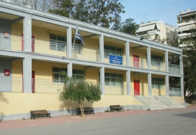 Νέα Σμύρνη: Καταγγελία ότι δεν έγιναν δωρεάν τεστ και ιχνηλάτηση μετά από κρούσμα κορονοϊού σε σχολείο