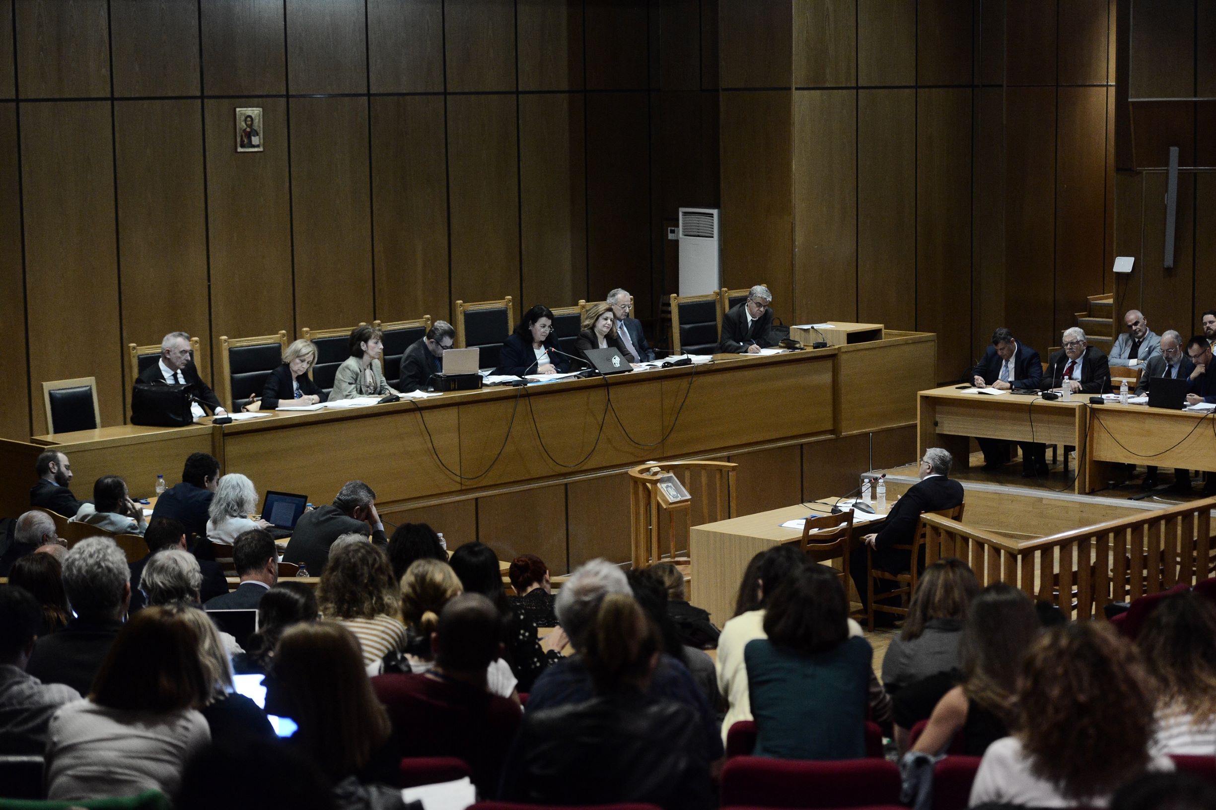Δίκη Χρυσής Αυγής: Κανένα ελαφρυντικό για το διευθυντήριο της εγκληματικής οργάνωσης