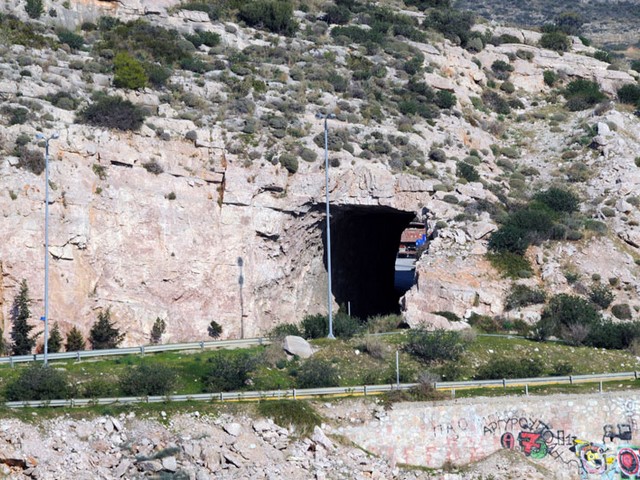 Τρύπες Καραμανλή: Πώς διαπιστώθηκε η Ρωγμή