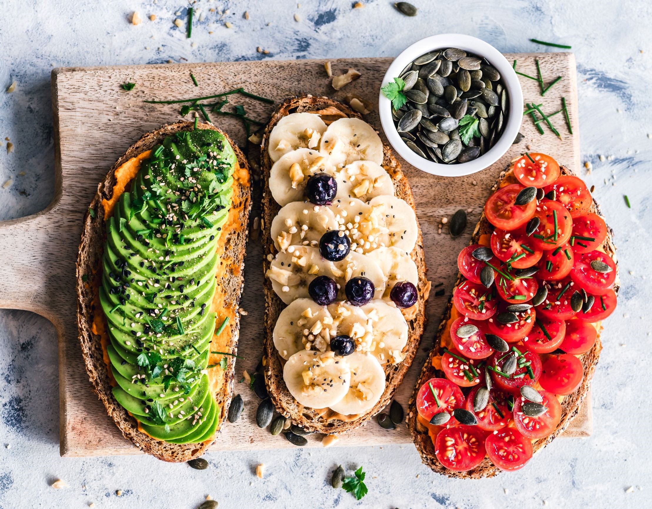 Γιατί και πώς να κάνεις τα πρώτα βήματα στη vegan διατροφή: Βασικά tips και συνταγές από μία εξειδικευμένη Διατροφολόγο