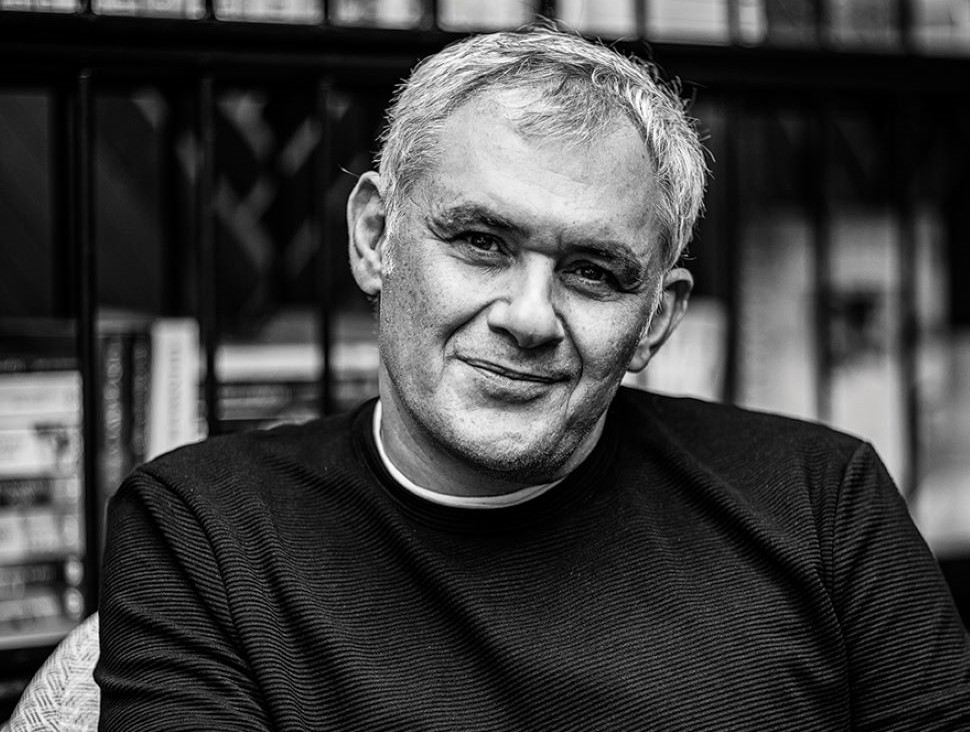 Ο Στέφανος Δάνδολος προτείνει 5 βιβλία για την καραντίνα