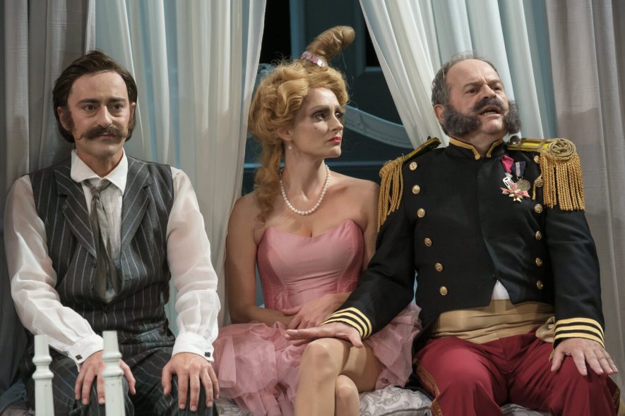 Η κυρία του Μαξίμ από το Εθνικό Θέατρο σε livestreaming