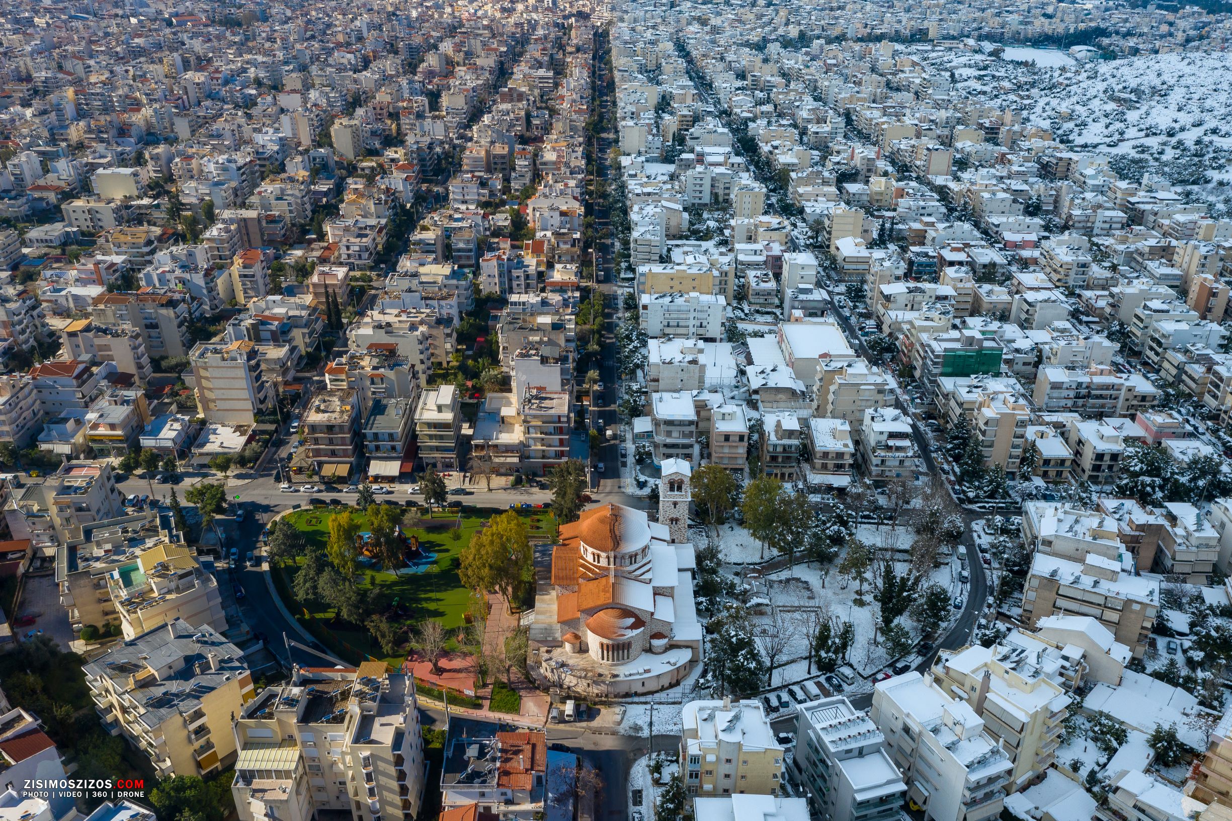 Δύο εποχές σε μία φωτογραφία: Η Γλυφάδα όπως δεν την έχουμε ξαναδεί