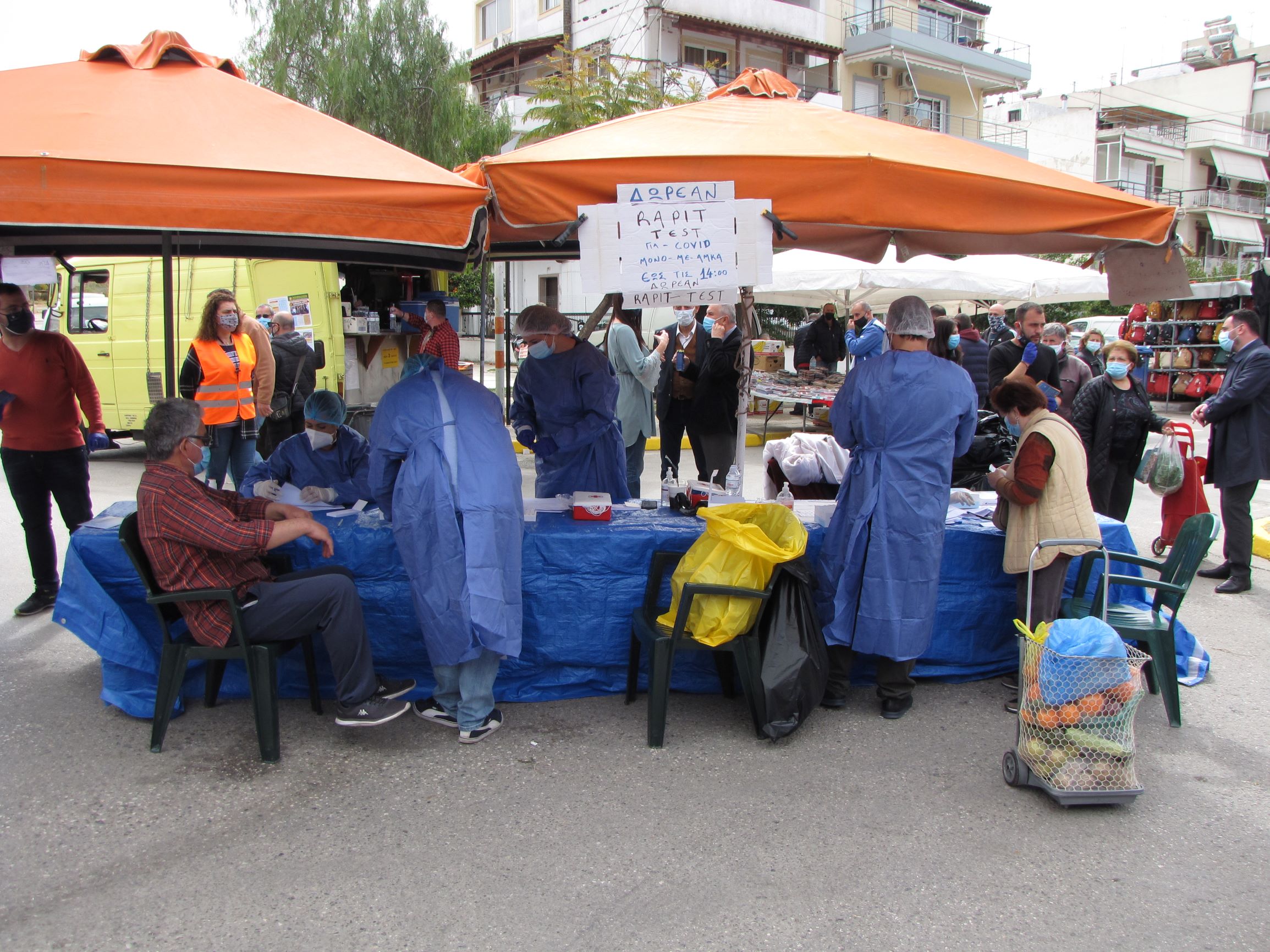 Rapid test στη λαϊκή αγορά του Άνω Καλαμακίου