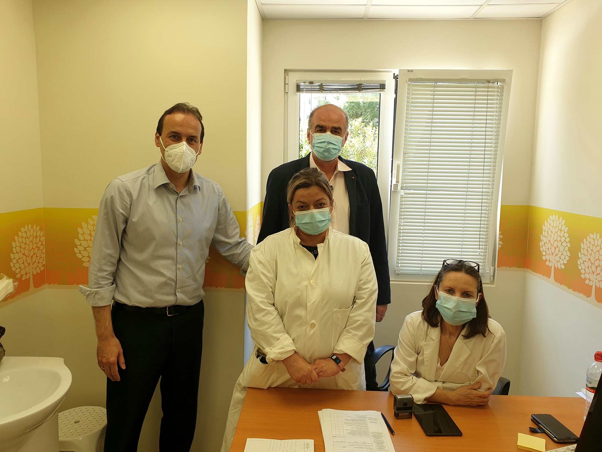 Εμβολιάστηκε ο Γιώργος Παπανικολάου