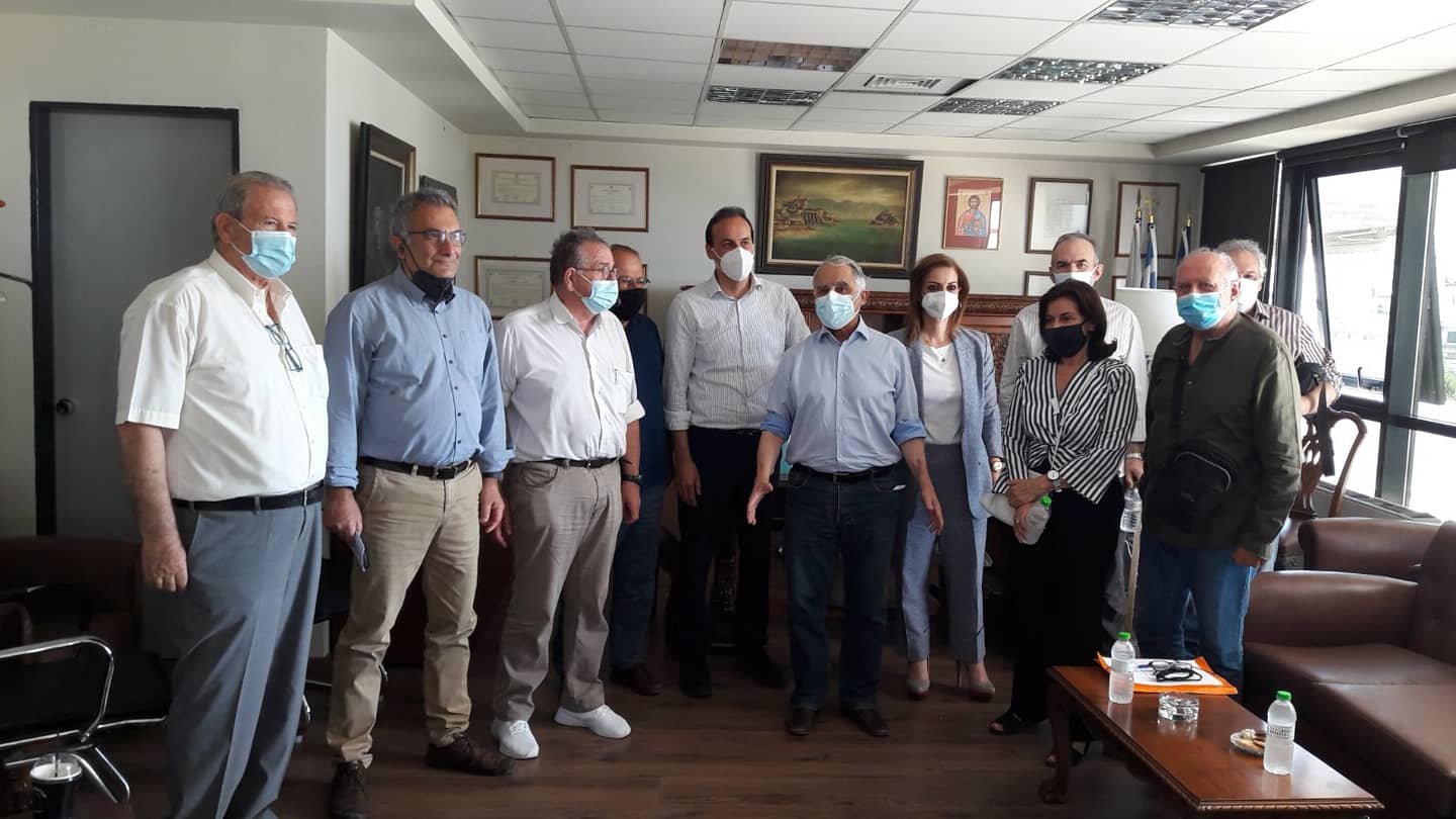 Ασκληπιείο: Συνάντηση Παπανικολάου με βουλευτές του ΣΥΡΙΖΑ για το θέμα της κατάργησης των ορθοπεδικών εφημεριών