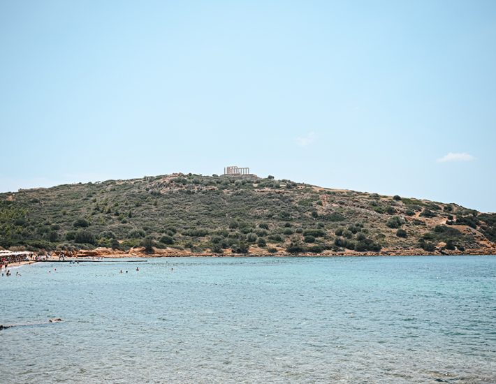 Σούνιο: 3 ωραίες παραλίες κοντά στον Ναό και τα «διαμάντια» πριν και μετά