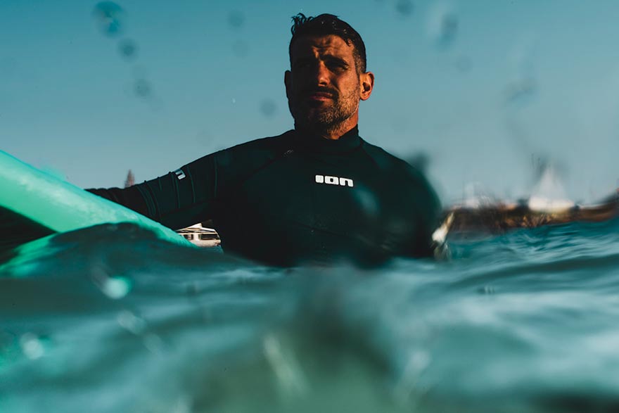 7 κάτοικοι των νοτίων προαστίων φωτογραφίζονται και μιλούν για το “νησί” της Αθήνας